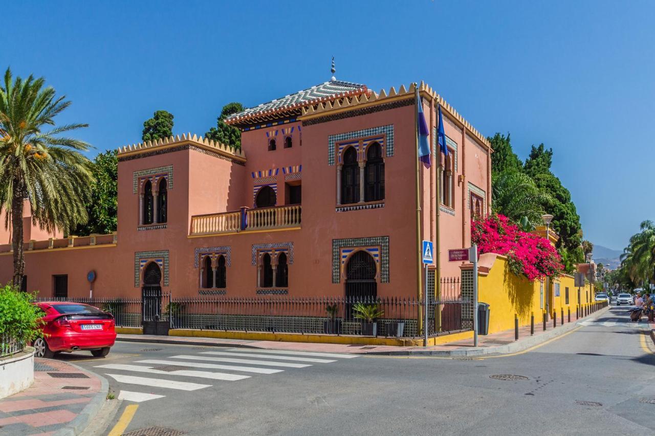 Almuñécar Hostal Tropical מראה חיצוני תמונה