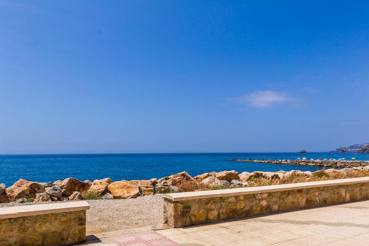 Almuñécar Hostal Tropical מראה חיצוני תמונה